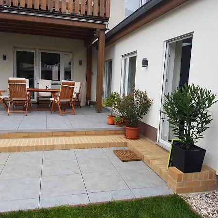 70m² Zweiraumwohnung Am Spreewaldradweg In *